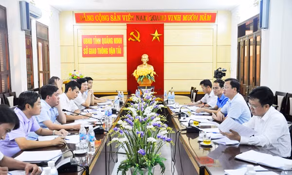 Thường trực HĐND tỉnh giám sát tại Sở Giao thông Vận tải