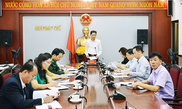 Đặt tên đường, phố ở TP Móng Cái và TP Uông Bí: Đảm bảo ý nghĩa, phù hợp với địa phương