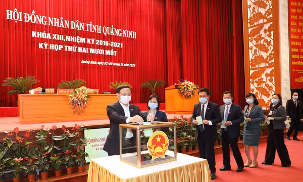 HĐND tỉnh bầu bổ sung chức vụ Ủy viên UBND tỉnh