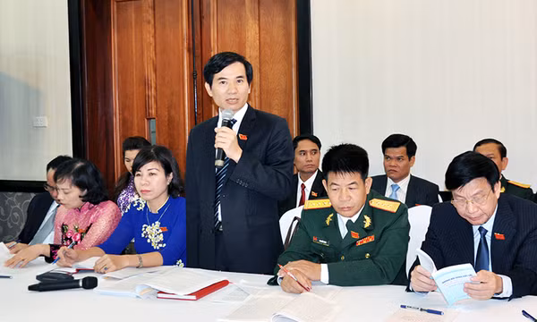 Nhiều ý kiến tâm huyết tham gia vào dự thảo văn kiện Đại hội XII của Đảng