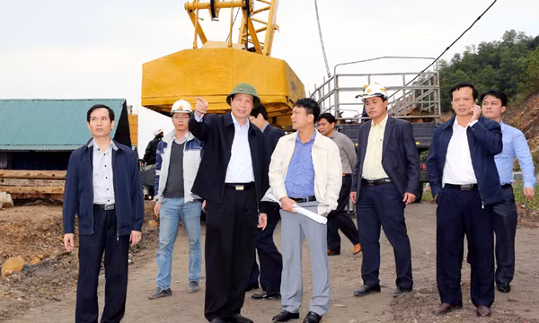 Bứt phá trong đầu tư hạ tầng trọng điểm