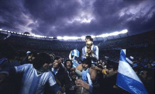 W.C 1978: Argentina lên ngôi sau nghi án dàn xếp tỷ số