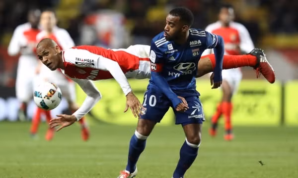 Monaco, PSG bại trận, Nice chính thức vô địch lượt đi