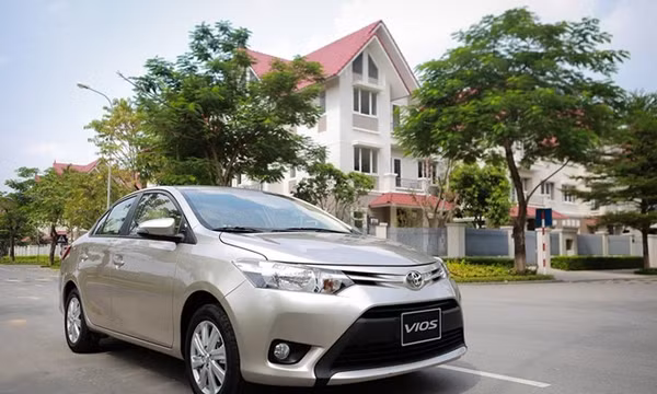 Vios và Fortuner tạo nên doanh số bán kỷ lục của Toyota Việt Nam
