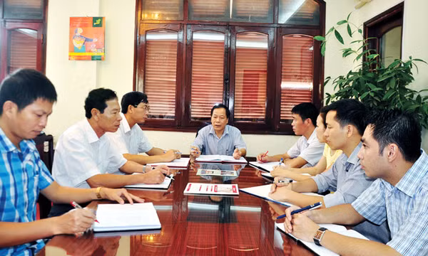 TP Móng Cái: Tăng cường đào tạo, luân chuyển để đội ngũ cán bộ "vừa hồng, vừa chuyên"