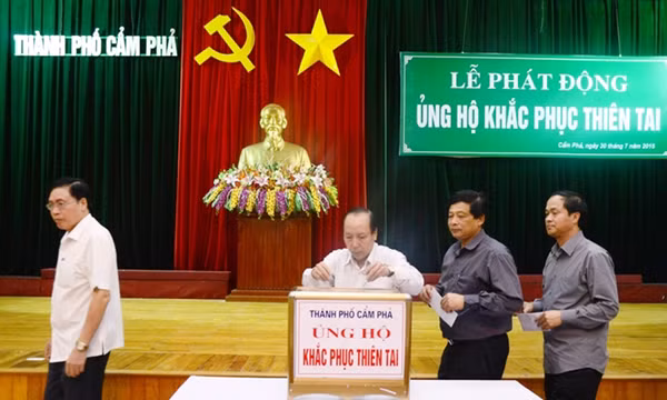 TP Cẩm Phả tiếp nhận gần 800 triệu đồng ủng hộ khắc phục hậu quả mưa lụt