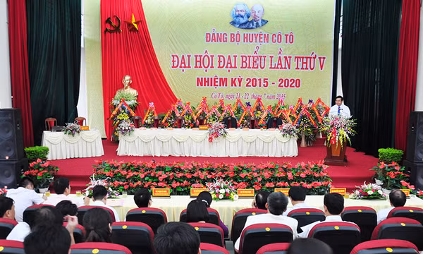 BCH Đảng bộ huyện Cô Tô khóa V bầu các chức danh trong phiên họp đầu tiên