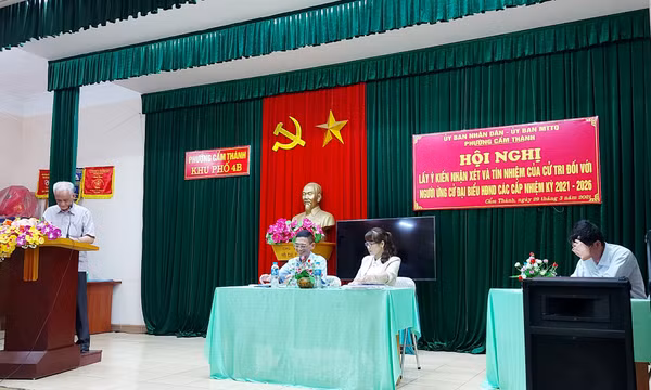 Trong vận động bầu cử, pháp luật cấm những hành vi nào?