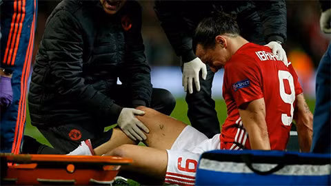 Ibra nguy cơ nghỉ thi đấu 1 năm vì chấn thương