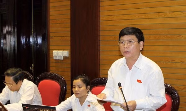 Khắc phục hạn chế trong việc lấy phiếu, bỏ phiếu tín nhiệm
