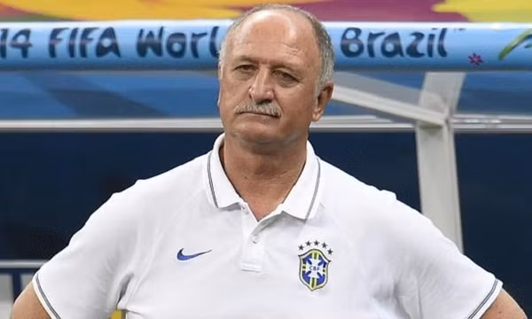 HLV Felipe Scolari bị sa thải