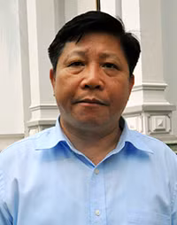 "Ngày 15-2-2015 sẽ cơ bản hoàn thành trưng bày nội thất hiện vật và nội dung Bảo tàng - Thư viện tỉnh"