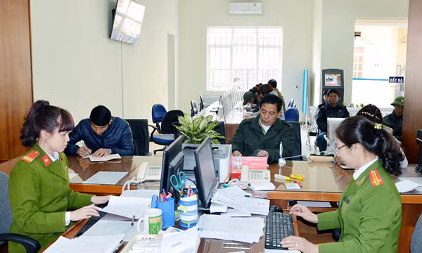 Thực hiện 3 khâu đột phá chiến lược: Nền tảng và đòn bẩy tăng trưởng ở thành phố công nghiệp