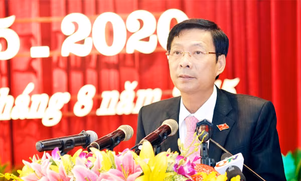 "TP Cẩm Phả tập trung phát triển dịch vụ - du lịch và hạ tầng kết nối trong chuỗi đô thị Hạ Long - Cẩm Phả - Vân Đồn"