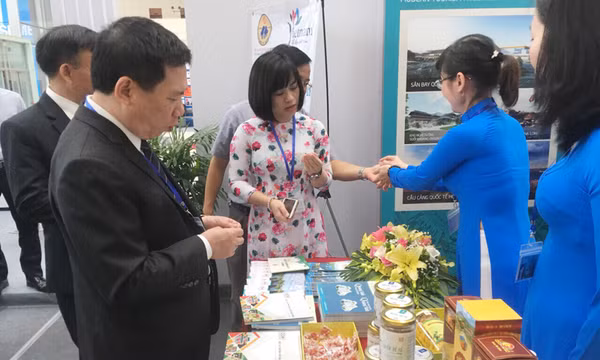 Quảng Ninh tham gia gian hàng xúc tiến, quảng bá du lịch tại ASOSAI 14