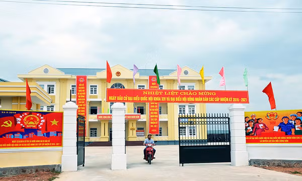 Giáo dân xứ đạo Hiệp Hoà đón chào ngày hội lớn