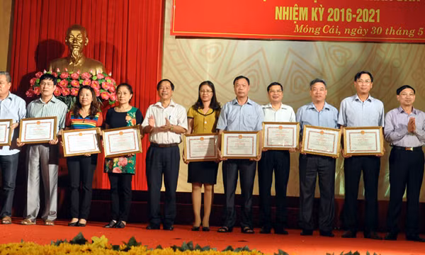 Móng Cái: Tổng kết công tác bầu cử