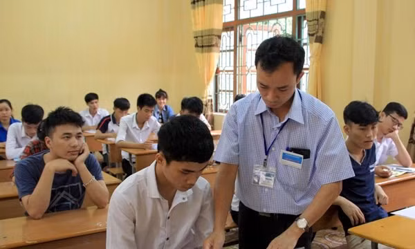 Hơn 871.000 thí sinh thi môn đầu tiên kỳ thi THPT quốc gia