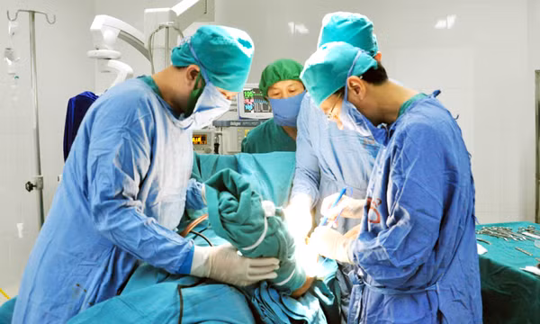 Toả sáng những tấm gương y đức