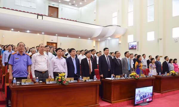 Bế mạc Kỳ họp thứ 5, HĐND tỉnh khóa XIII