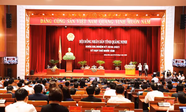 Nghị quyết sửa đổi, bổ sung một số một số giải pháp hỗ trợ kích cầu du lịch tỉnh Quảng Ninh năm 2020