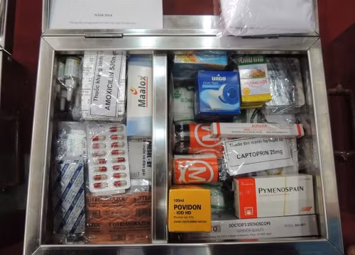 Đề xuất quy định về tủ thuốc trên tàu biển
