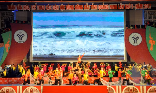 Khai mạc Tuần VHTT các dân tộc vùng Đông Bắc tỉnh Quảng Ninh lần thứ I