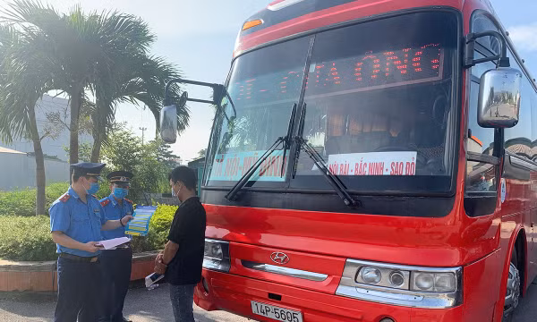 Tăng cường công tác đảm bảo trật tự ATGT cuối năm