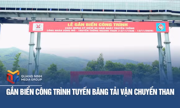 Gắn biển công trình Tuyến băng tải vận chuyển than