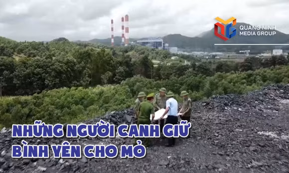 Những người canh giữ bình yên cho mỏ