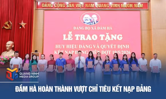 Đầm Hà hoàn thành vượt chỉ tiêu kết nạp Đảng