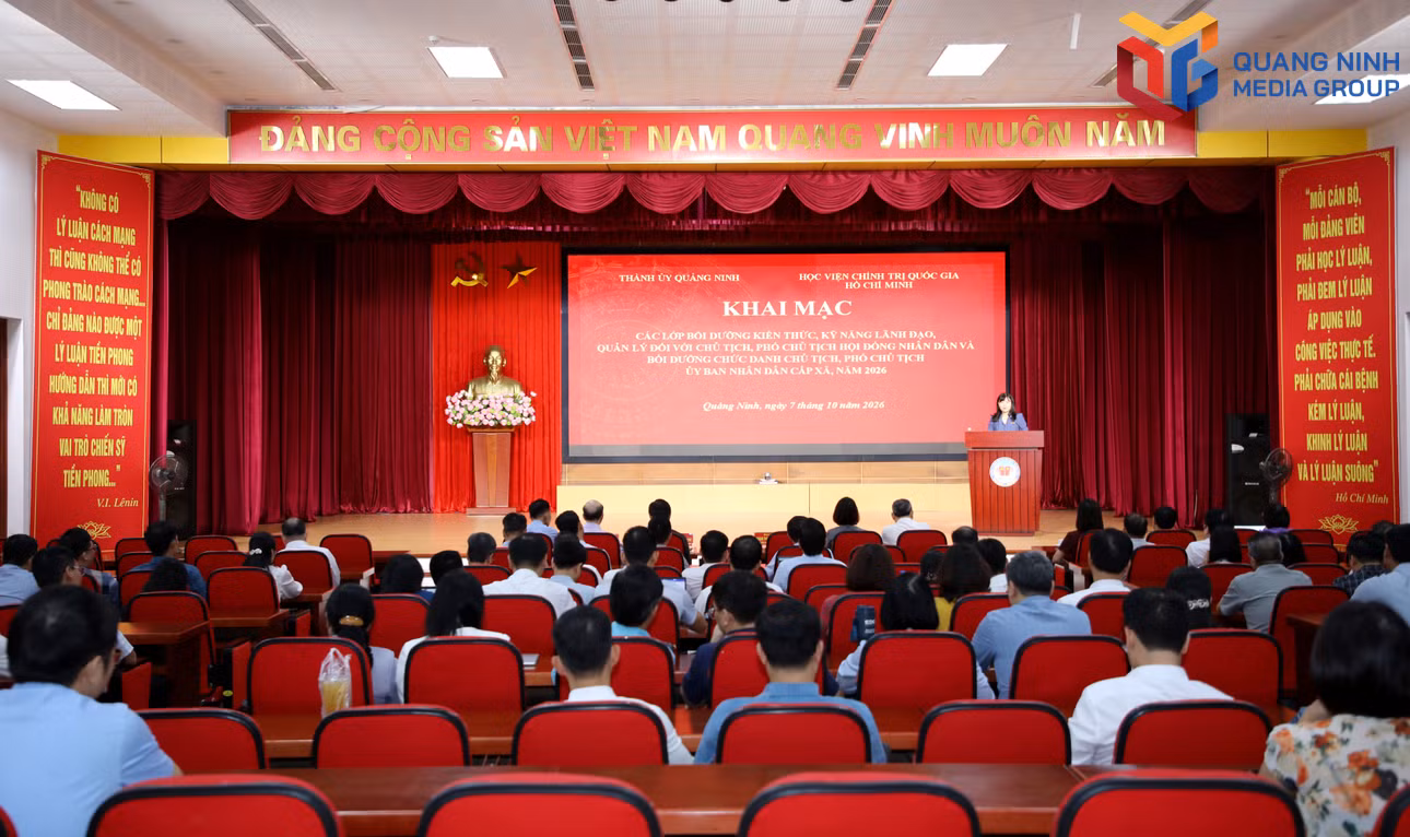 bqn_tr_710-khai-giang-toan-canh.jpg