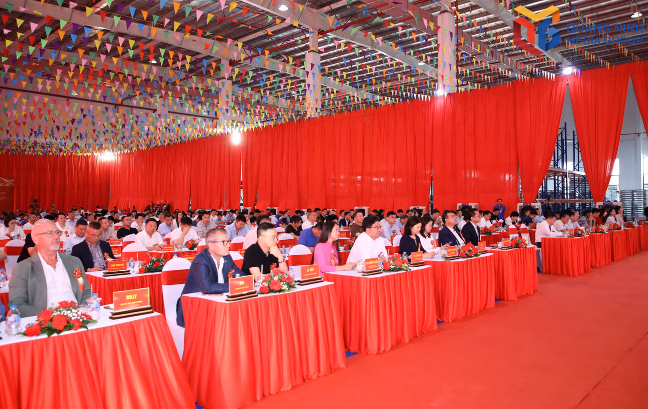 bqn_tr_610-khanh-thanh-dai-bieu-du.jpg
