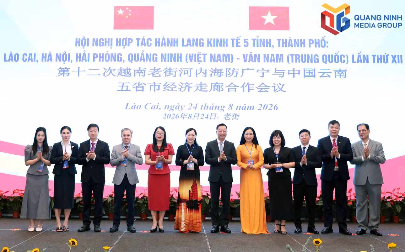 bqn_tr_chup-anh-luu-niem-1.jpg