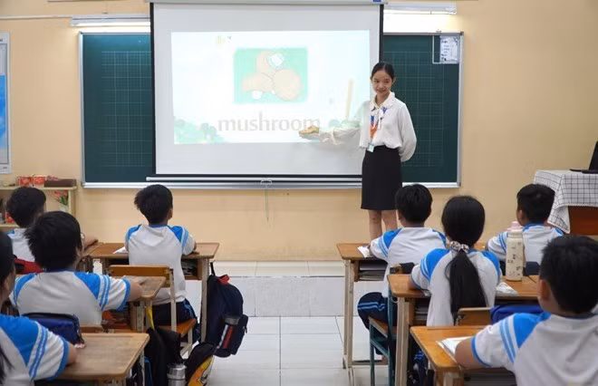 Học sinh TPHCM trong 1 tiết học tiếng Anh. Ảnh: Chân Phúc