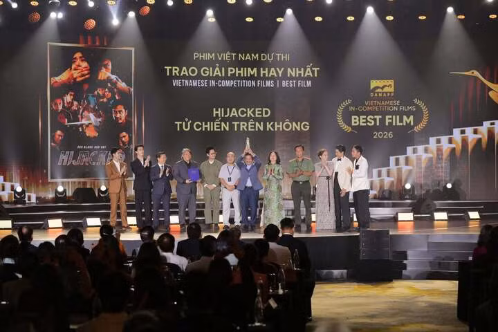 “Tử chiến trên không” giành giải Phim Việt hay nhất.