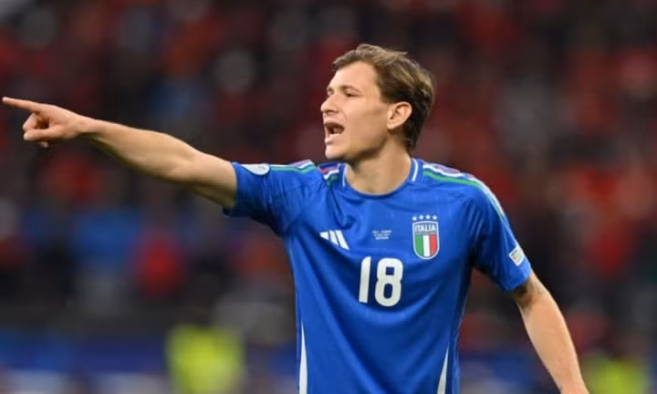 Tuyển Italy toàn thắng (10 trận) mỗi khi Nicolo Barella ghi bàn.