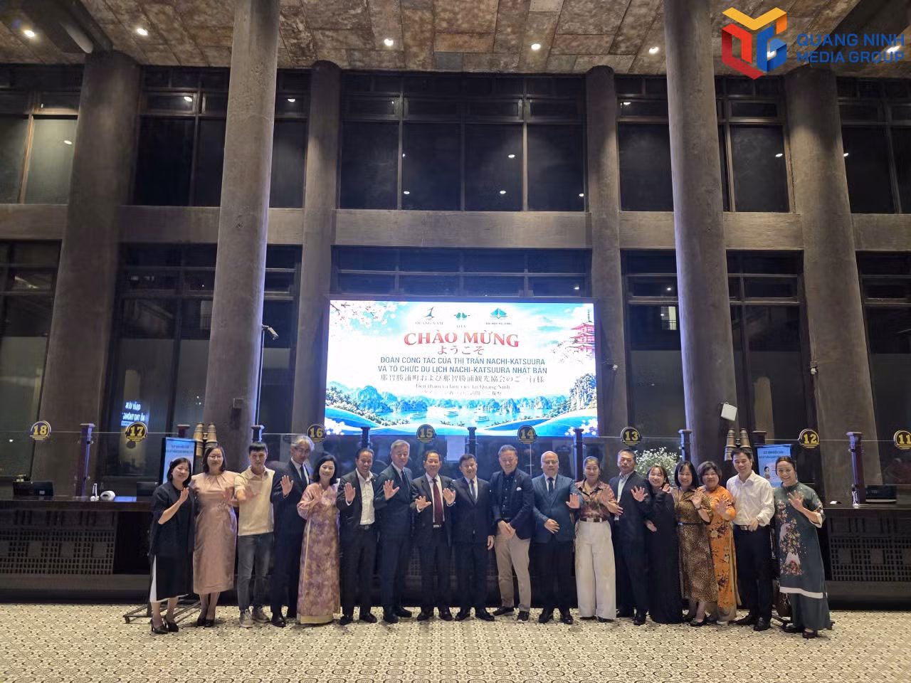 bqn_tr_chup-anh-luu-niem.jpg