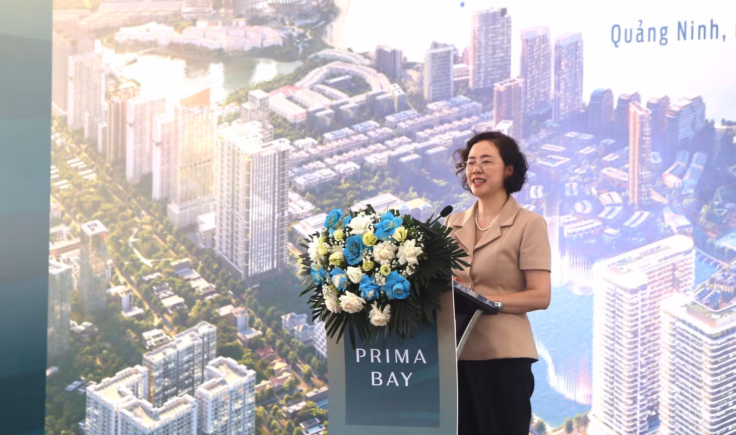 Đồng chí Vũ Thị Mai Anh, Phó Chủ tịch UBND tỉnh, phát biểu tại lễ khởi công.