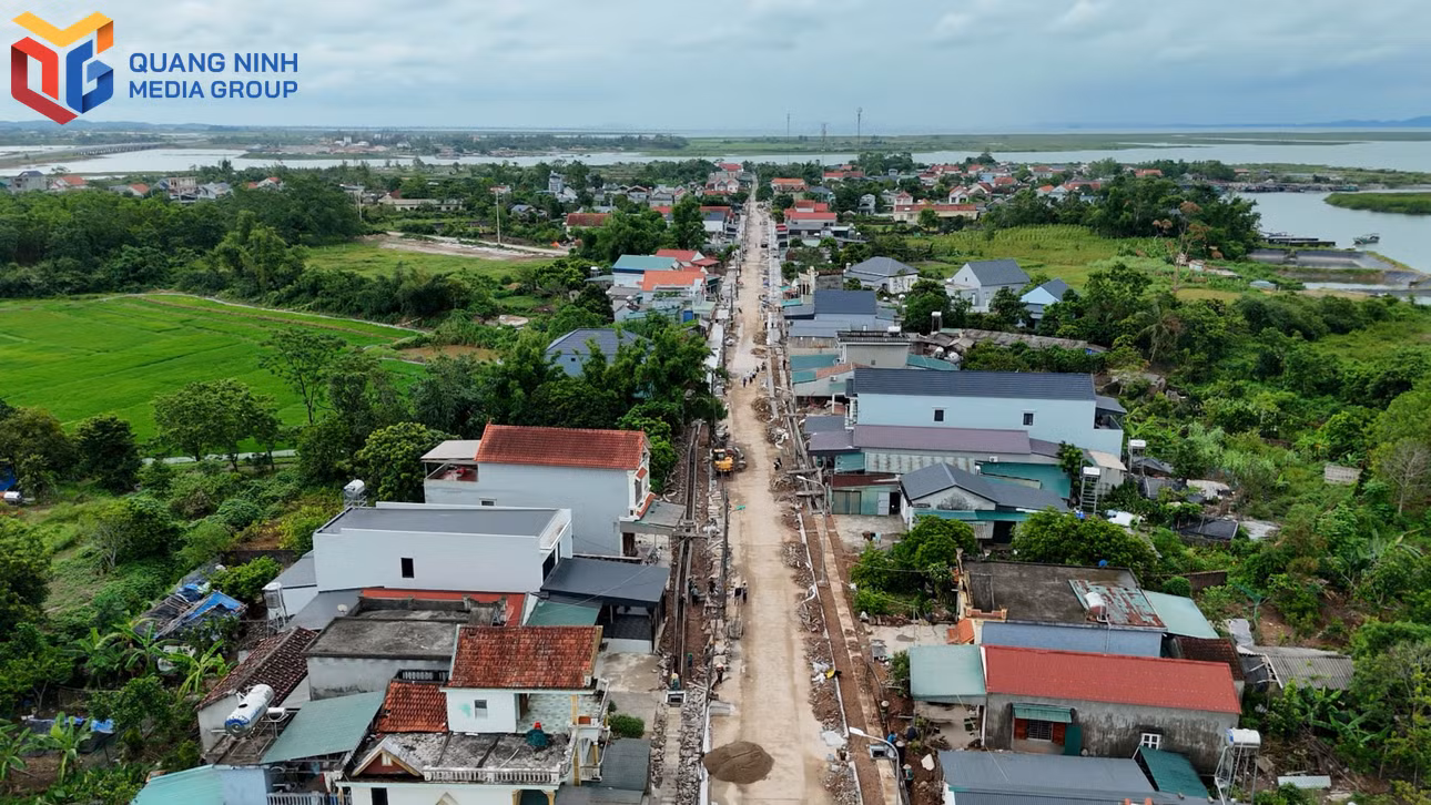 bqn_tl_mai-huong-phu-nu-chung-suc-xd-ntm-do-thi-van-minh00-01-09-12still002.jpg