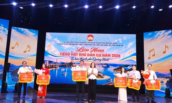 Sôi nổi Liên hoan Tiếng hát khu dân cư Cụm số 4 thành phố Quảng Ninh năm 2026 