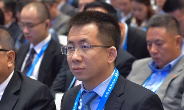 Nhà sáng lập ByteDance trở lại vị trí người giàu nhất Trung Quốc nhờ AI