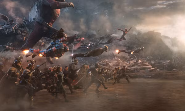 Avengers: Endgame trở lại ngôi đầu phòng vé
