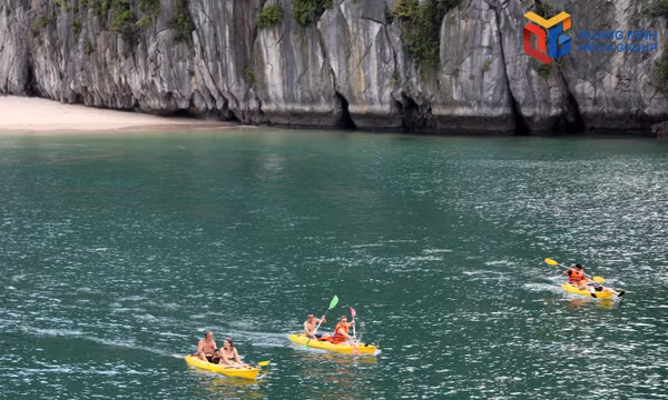 Du lịch nỗ lực về đích mùa cuối năm