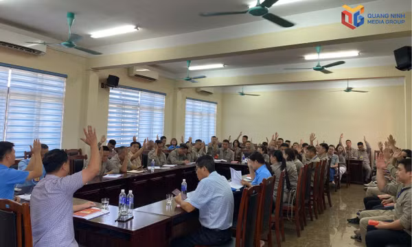 Để nghị quyết "đến" từng ca sản xuất