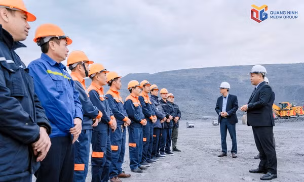 Bảo vệ nền tảng tư tưởng của Đảng từ chính sách an sinh cho thợ mỏ Cao Sơn