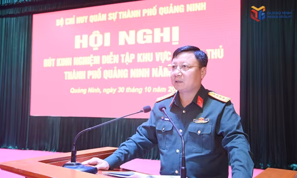 Bộ Chỉ huy Quân sự thành phố Quảng Ninh rút kinh nghiệm diễn tập khu vực phòng thủ năm 2026