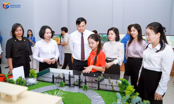 Phường Mạo Khê hưởng ứng Ngày hội Đổi mới sáng tạo và Ngày Chuyển đổi số quốc gia 