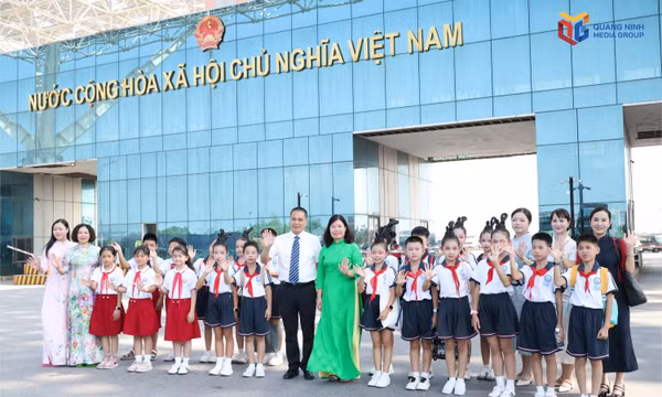 Giao lưu văn hóa "Trăng rằm hữu nghị - Thắt chặt tình thân”
