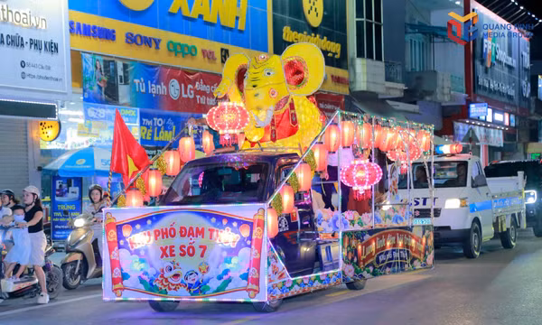 Phường Đông Triều: Rực rỡ đêm hội “Thắp sáng lồng đèn - Thắp sáng ước mơ”
